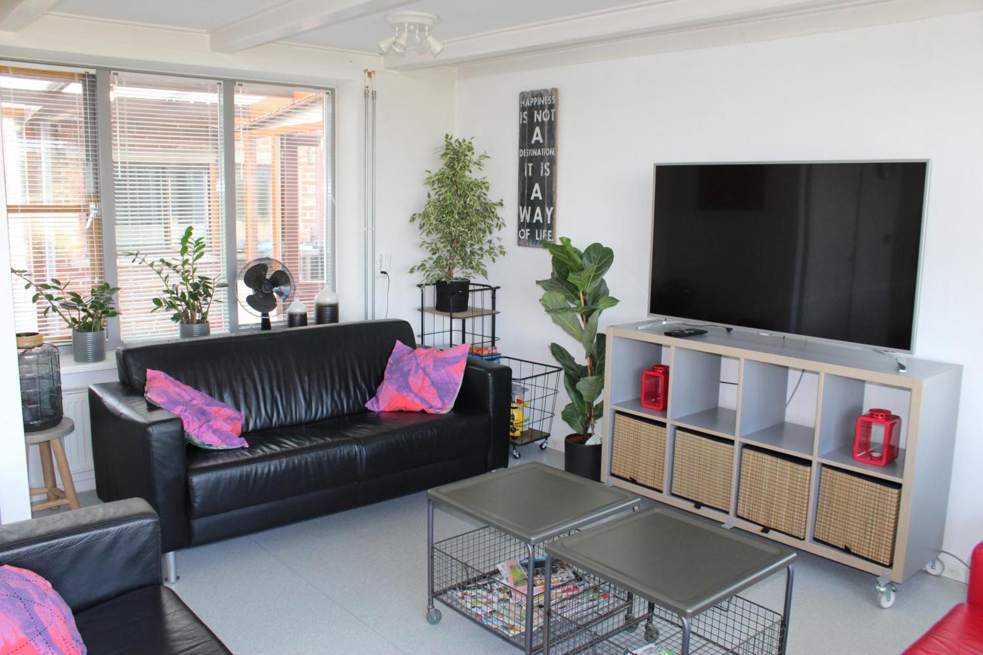 Villa Vrijstaande Ruime Familiewoning Landelijk Gelegen Lewedorp Exterior foto