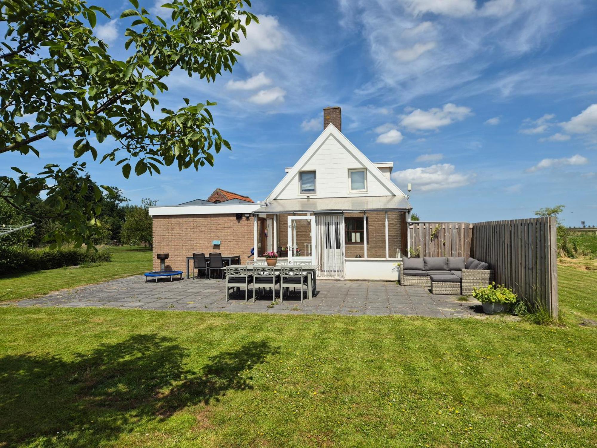 Villa Vrijstaande Ruime Familiewoning Landelijk Gelegen Lewedorp Exterior foto